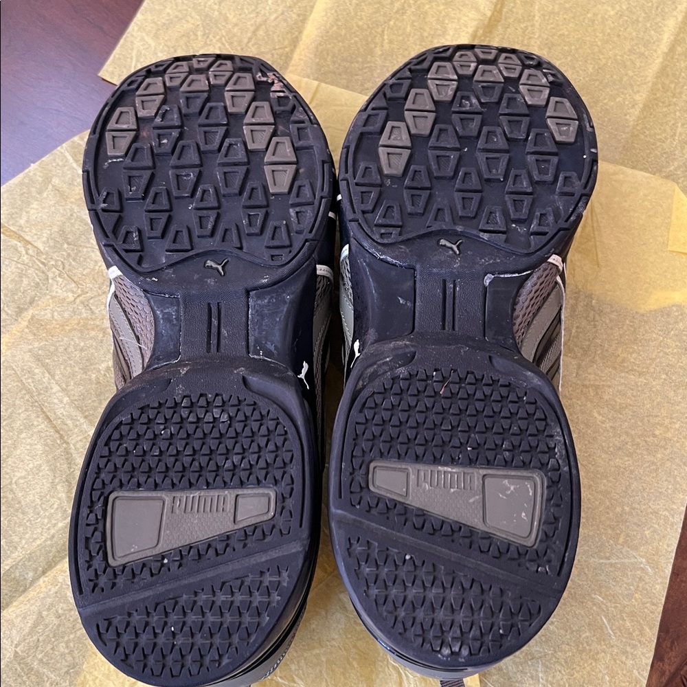 Mens Green Puma Athletic shoes - Picture 8 of 11